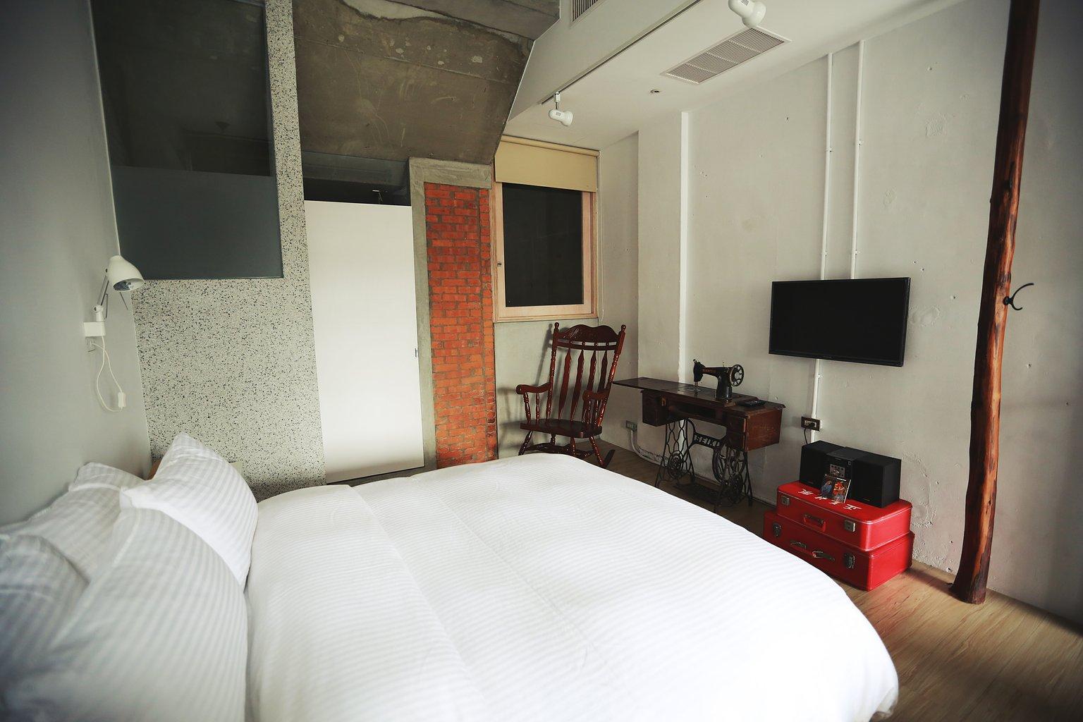 Private Room - 3080s apartment