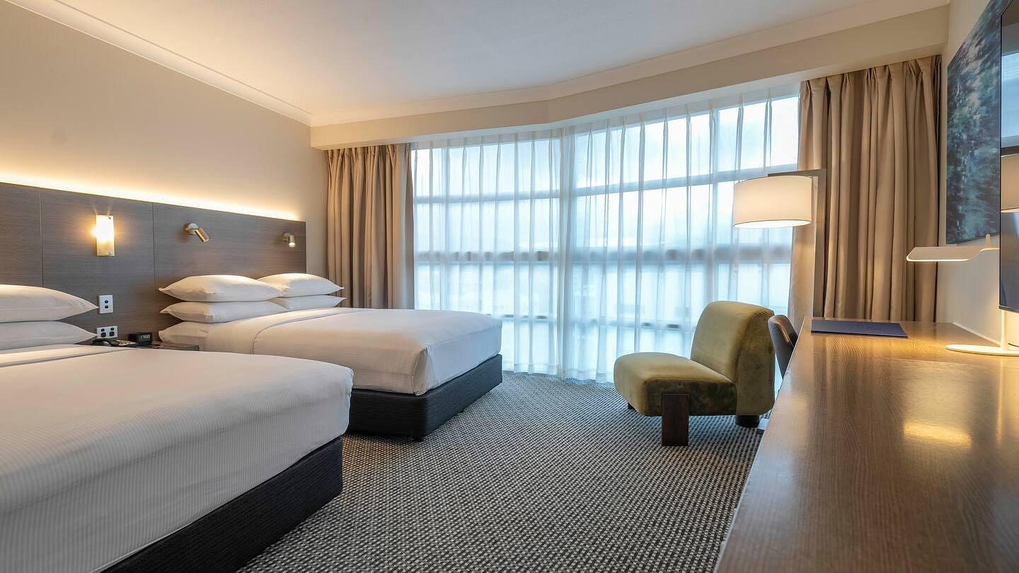 Double Double Guest Room - DoubleTree by Hilton Hotel Cairns