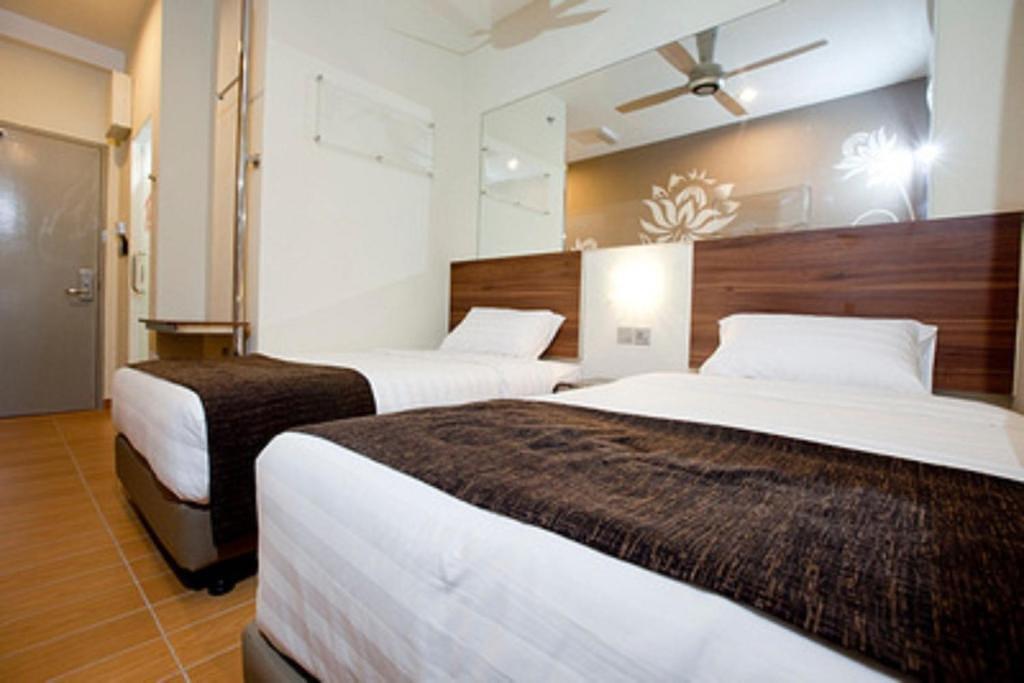 Twin Room - Tune Hotel Danga Bay Johor