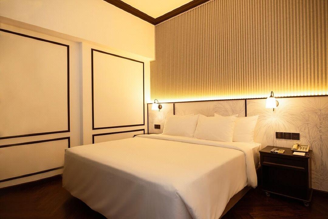 Junior Suite Room(including breakfast) - DAI NAM BOUTIQUE HOTEL