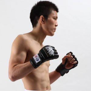 総合格闘家・青木真也氏が、アンバサダーとして &#8220;定額で住み放題&#8221;「HafH（ハフ）」の利用をはじめます。